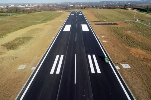 Infrastructure aéroportuaire - Aximum